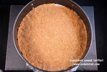 Böğürtlenli Cheesecake Tarifi