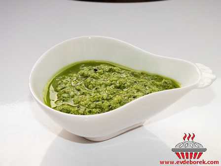 Fesleğenli Pesto Sos