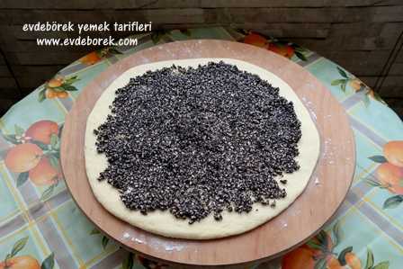 Haşhaşlı Bademli Ekmek Tarifi