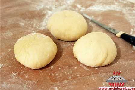 Ispanaklı Katmer Böreği