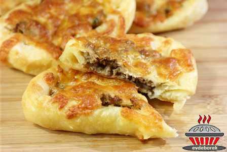 Kıymalı Sandal Börek9