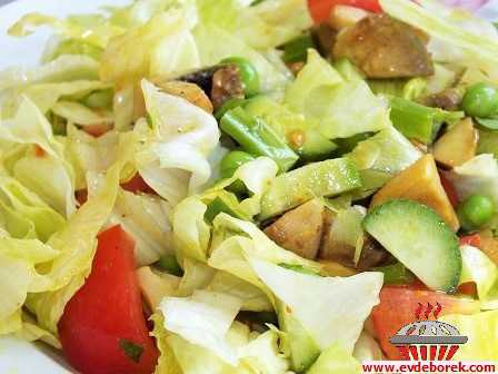 Körili Mantarlı Salata