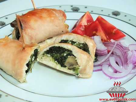 Mantarlı Ispanaklı Tavuk Sarma