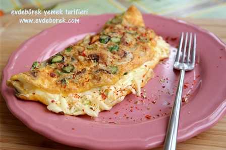 Mantarlı Kuşkonmazlı Omlet Tarifi