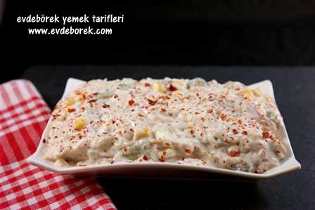 Tavuklu-Kolay-Salata-Tarifi1