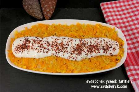 Yoğurtlu Kerevizli Havuç Tarifi
