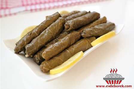 Zeytinyağlı Yaprak Sarma Tarifi