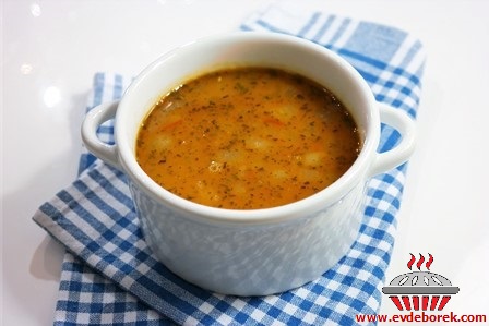 Bulgurlu Yeşil Mercimek Çorbası