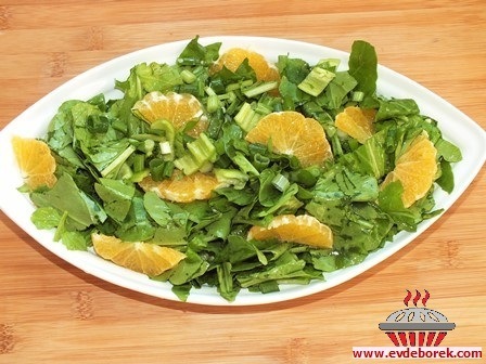 Mandalinalı Roka Salatası