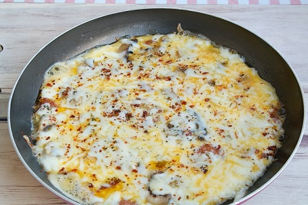 Mantarlı Sucuklu Omlet Tarifi